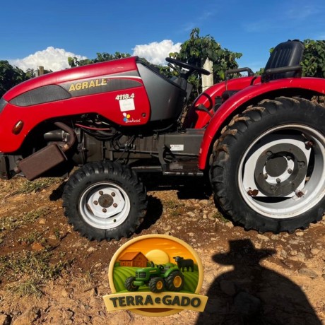 trator-compacto-agrale-41184-18cv-a-venda-implementos-inclusos-big-1