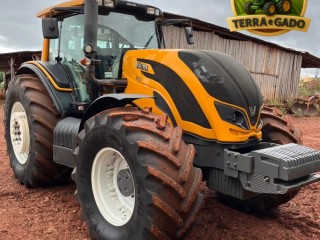 valtra-bh-224-225cv-unico-dono-baixa-hora