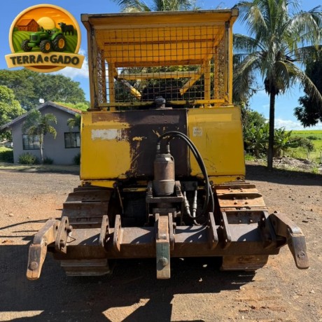 trator-de-esteira-new-holland-7d-excelente-mecanica-e-pronto-para-trabalho-pesado-no-campo-big-3