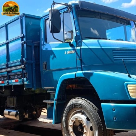 mercedes-benz-mb-1620-eletronico-reduzido-caminhao-de-produtor-rural-transporte-agro-e-carga-pesada-big-3