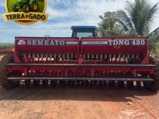 semeadeira-semeato-tdng-420-26-linhas-muito-conservada
