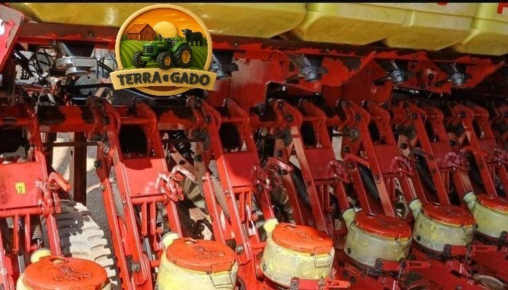 plantadeira-vence-tudo-panther-sm-8000-8-linhas-pantografica-big-1