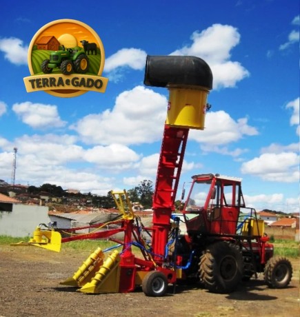 colhicana-cc-20-cm-20-reverse-loader-type-colhedora-de-cana-com-sistema-reverso-e-extrator-de-palha-big-1