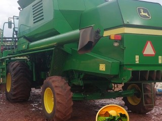 john-deere-1470-2013-com-plataforma-22-pes-revisada-e-super-conservada