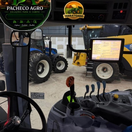 new-holland-t7-260-2022-234cv-piloto-automatico-unico-dono-big-4