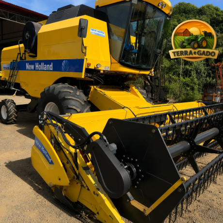 new-holland-tc-5070-2013-plataforma-20-pes-peneira-nivelante-toda-original-big-1