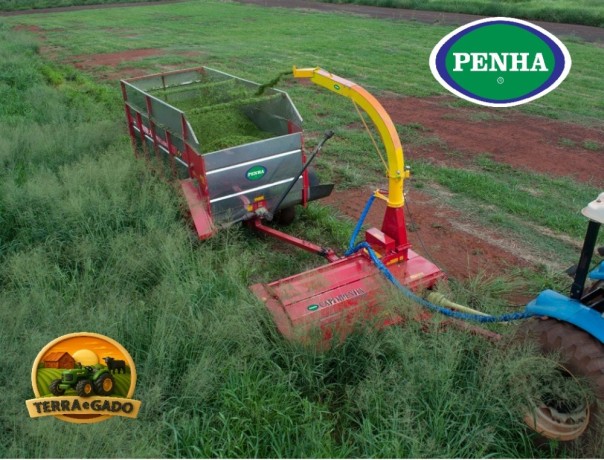colhedora-de-forragens-penha-capimpenha-1510-pr-nova-15-m-de-corte-trator-75-cv-big-3