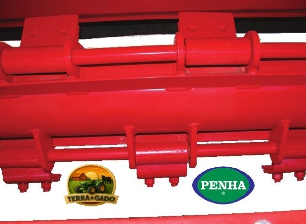 colhedora-de-forragens-penha-capimpenha-1510-pr-nova-15-m-de-corte-trator-75-cv-big-1