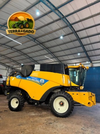 colheitadeira-new-holland-cr-585-2019-plataforma-30-pes-piloto-automatico-big-3