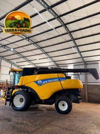 colheitadeira-new-holland-cr-585-2019-plataforma-30-pes-piloto-automatico-big-2
