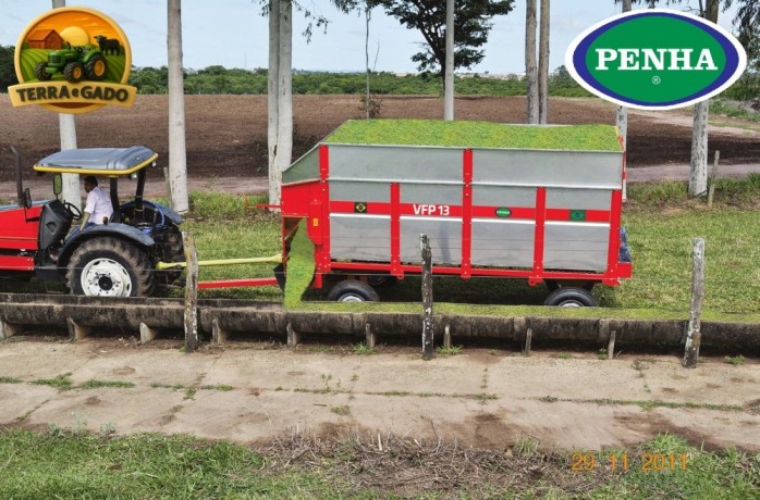 vagao-forrageiro-penha-vfp-9-ou-vfp-13-novo-preparador-e-repartidor-de-ensilagem-big-1