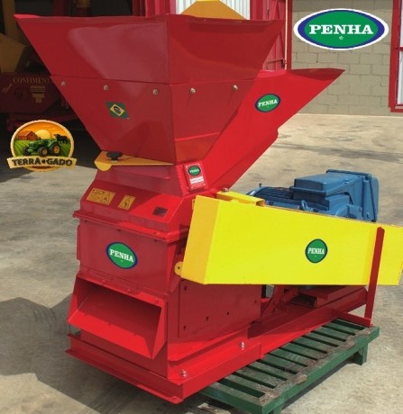 triturador-penha-tp-202-ou-tp-303-novo-milho-soja-cereais-e-racao-animal-big-1