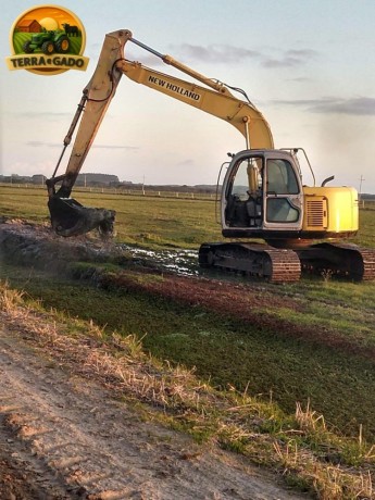 escavadeira-hidraulica-new-holland-130-ano-2009-trabalhando-aceita-muller-tm14-no-negocio-big-3