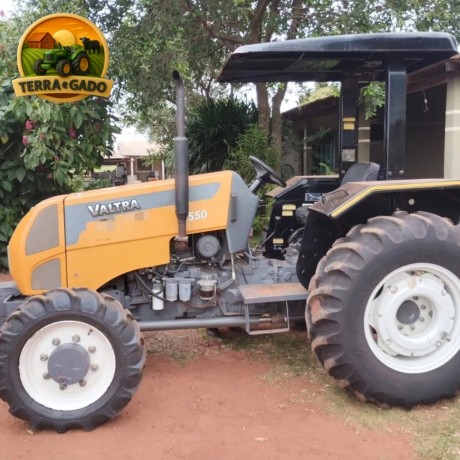 trator-valtra-a-550-ano-2019-55-cv-com-1520h-originais-pacheco-agro-big-1