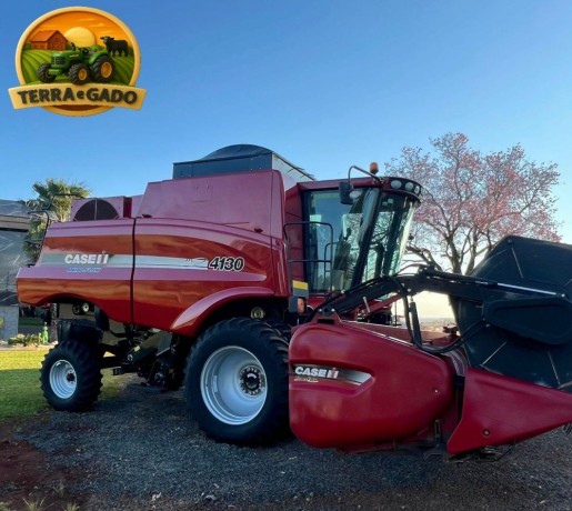 colheitadeira-case-ih-4130-ano-2017-com-plataforma-25-pes-peneira-autonivelante-e-monitor-afs-big-1