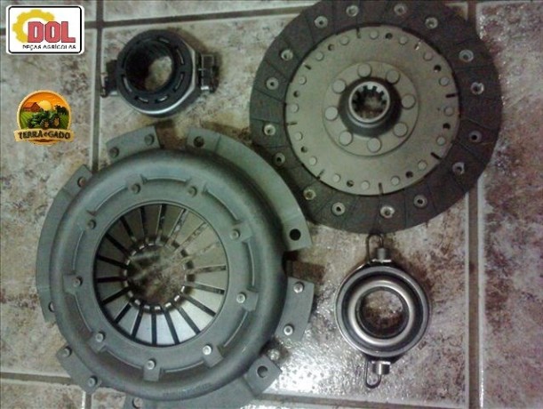 kit-de-embreagem-completo-para-trator-agrale-4100-plato-disco-e-rolamento-big-0