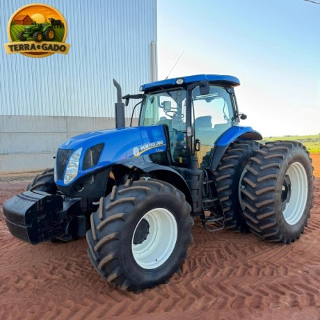trator-new-holland-t7260-234-cv-ano-2019-unico-dono-piloto-automatico-rodado-duplo-e-apenas-3147-horas-big-0
