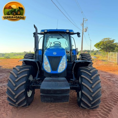 trator-new-holland-t7260-234-cv-ano-2019-unico-dono-piloto-automatico-rodado-duplo-e-apenas-3147-horas-big-4