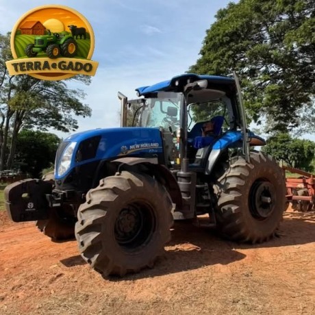 trator-new-holland-t7175-144-cv-ano-2022-com-1500-horas-unico-dono-big-0