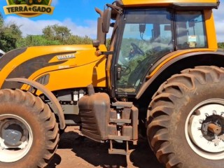 trator-valtra-bh-194-hitech-195-cv-ano-2021-com-1735-horas-unico-dono