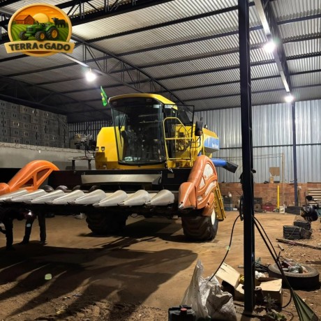 colheitadeira-new-holland-tc-57-mecanica-serie-exitus-2008-com-duas-plataformas-pacheco-agro-big-2