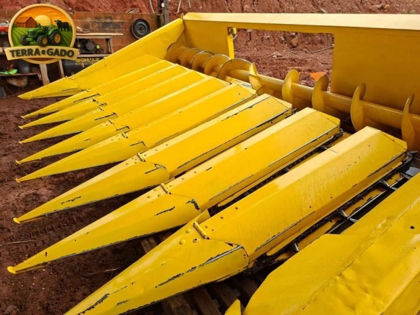 plataforma-de-milho-bm-09x45-revisada-02-pistoes-de-levante-da-tc-59-pacheco-agro-big-2
