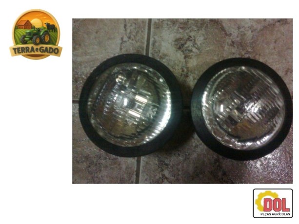 farol-dianteiro-para-tratores-agrale-4100-4118-e-4230-modelo-moderno-big-0